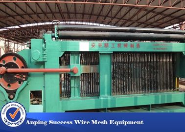 La Chine Machine hexagonale adaptée aux besoins du client de fabrication de fil de couleur/taille pour la maille de tissage fournisseur