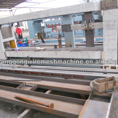 La Chine Machine de fabrication de treillis métalliques contrôlés par PLC fournisseur