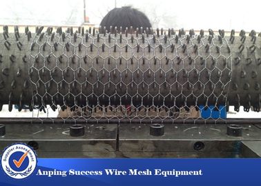 La Chine Machine à treillis métallique hexagonal à moteur principal de 3 kW pour une production de treillis vert durable fournisseur