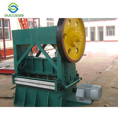 La Chine Machine de tissage automatique à mailles industrielles de 60 m/min avec un maximum de 4300 mm fournisseur