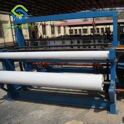 La Chine Efficacité Faible puissance de bruit 7.5kw machine à treillis métalliques en acier inoxydable à 2300 à 4300 mm fournisseur