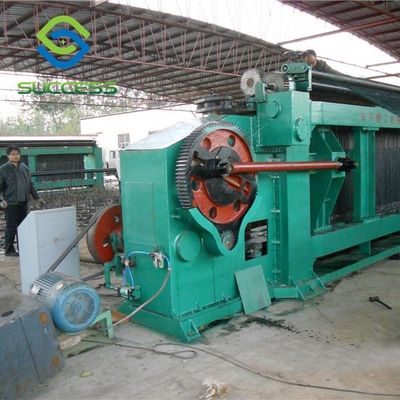 La Chine Facile 3-6 mm de diamètre de la machine de fabrication de treillis métalliques 220V/380V Voltage Haute efficacité fournisseur
