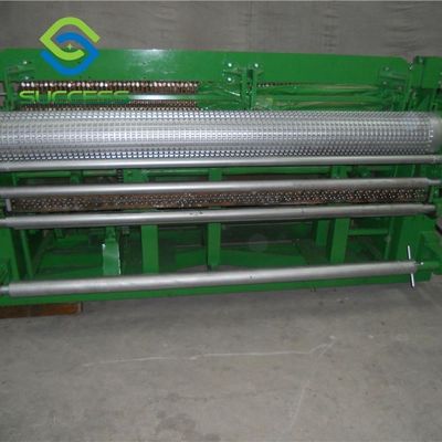 La Chine Temps de soudage 0-99s Machine de soudage de clôture pour soudage lourd et continu d'épaisseur de 1,0-3,0 mm fournisseur