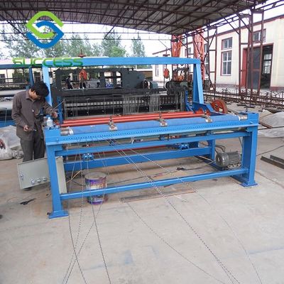 La Chine Puissante machine à treillis métalliques tressés 50 Hz ou 60 Hz Puissance pour 2300-4300mm largeur de filet fournisseur
