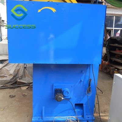 La Chine Machine de soudage de clôtures de haute capacité de 200 kg pour le temps de soudage 0-99s et le diamètre du fil de soudage 0,8-1,2 mm fournisseur